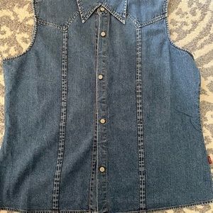 Levis Sleeveless Denim shirt